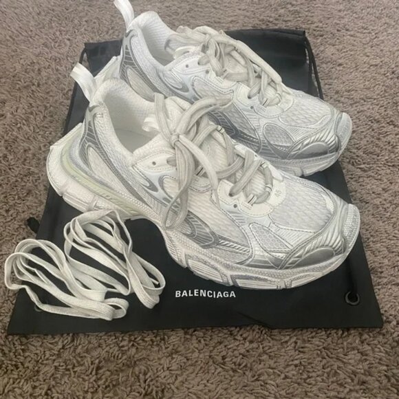 balenciaga 3xl US12/EU45